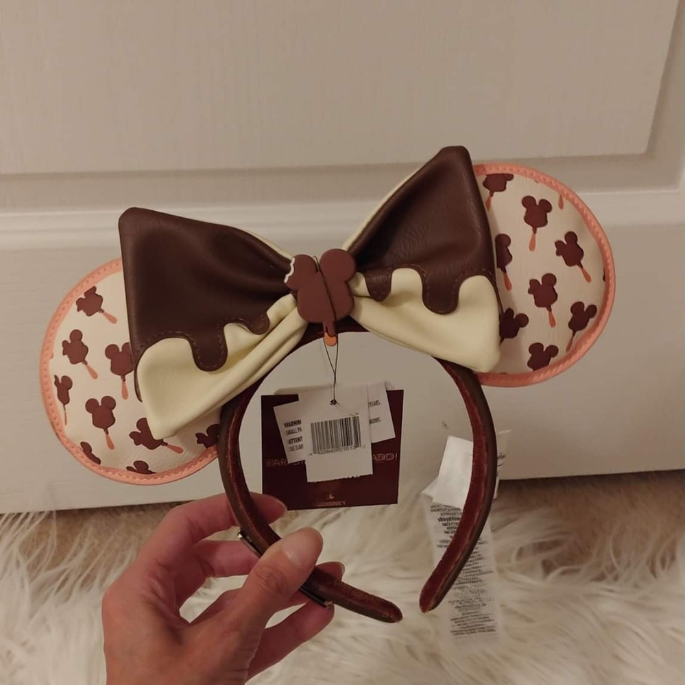 🤎FIRM! NWT DISNEY PARKS LOUNGEFLY MICKEY ICE CREAM BAR MINNIE MOUSE EAR HEADBAN - Picture 2 of 12